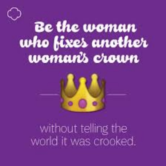 TALKPOSHLYTOME IS LIVE 🩷 Live Notification - Picture 7 of 7